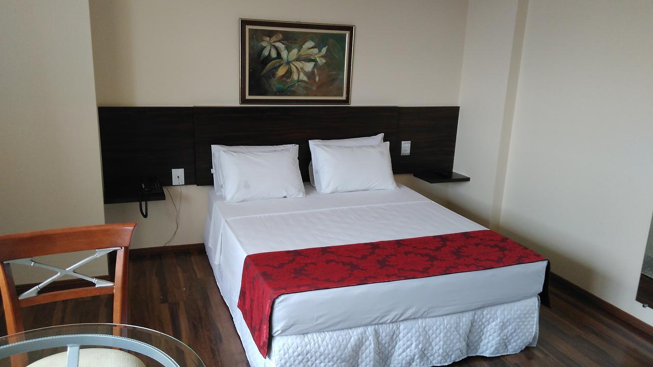 Hotel Center Patos *