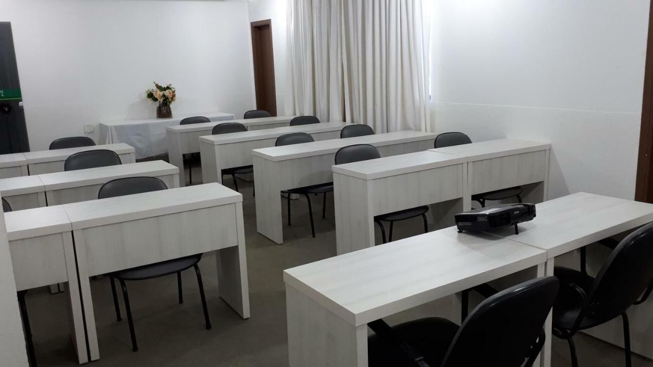 Center Patos Hotel *